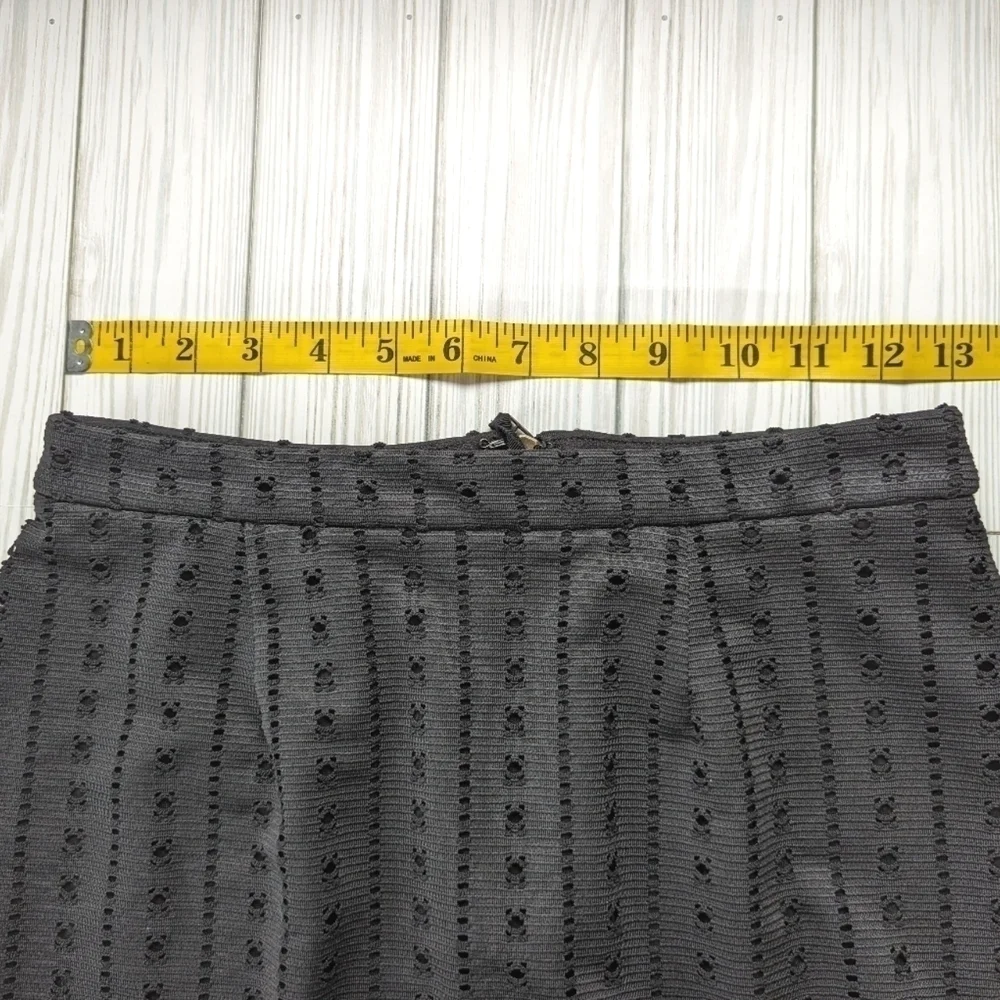 Anthropologie Moulinette Soeurs Perforated Ruffle Skirt in Black Size Small
